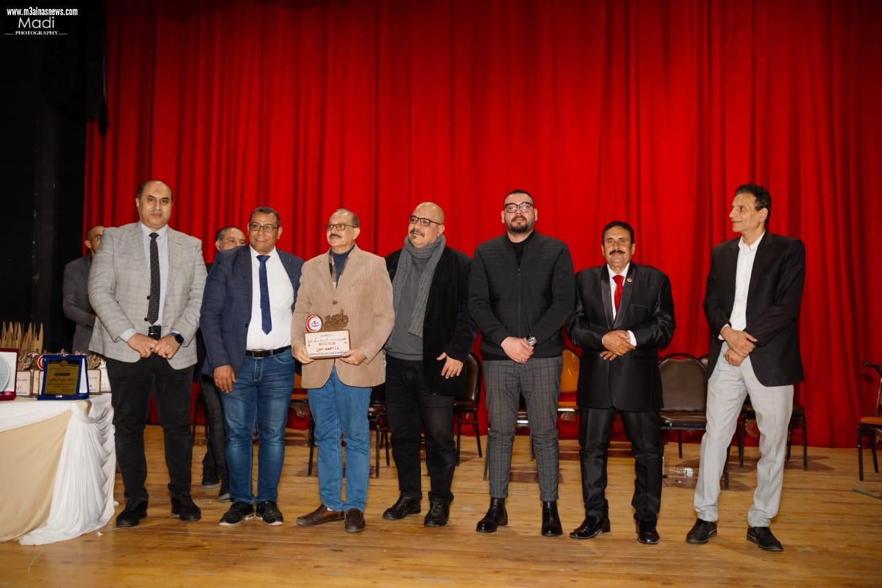 بالصور تكريم 97 طبيبا وأم مثاليه فى الحفل السنوى لمركز الكبد بكفر الشيخ