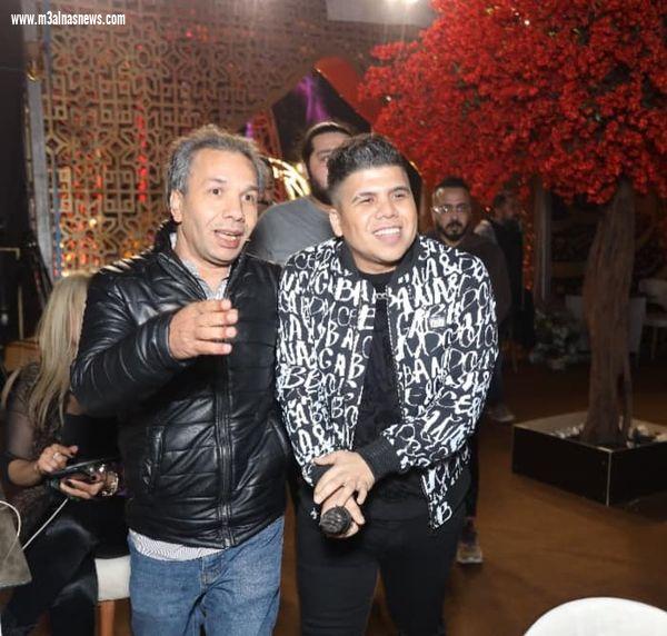 بالصور.. عمر كمال وأوبريت الليلة الكبيرة في خيمة «ki90» بالتجمع الخامس