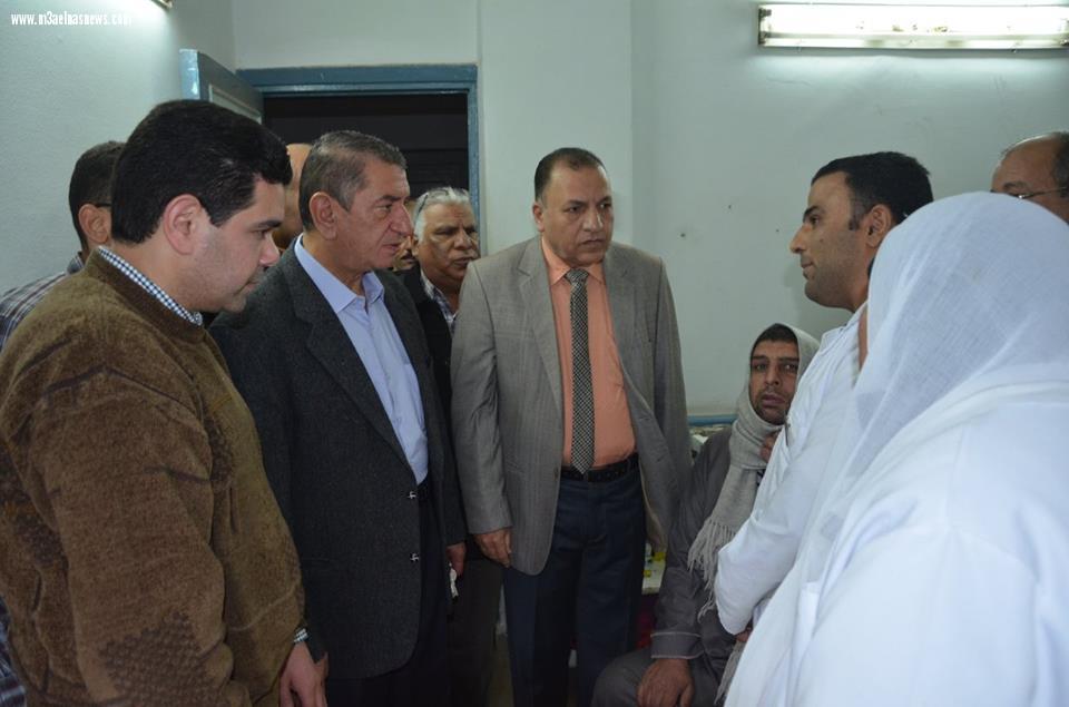 محافظ كفر الشيخ يحيل 11 من العاملين بالتأمين الصحى للتحقيق لتغيبهم عن العمل