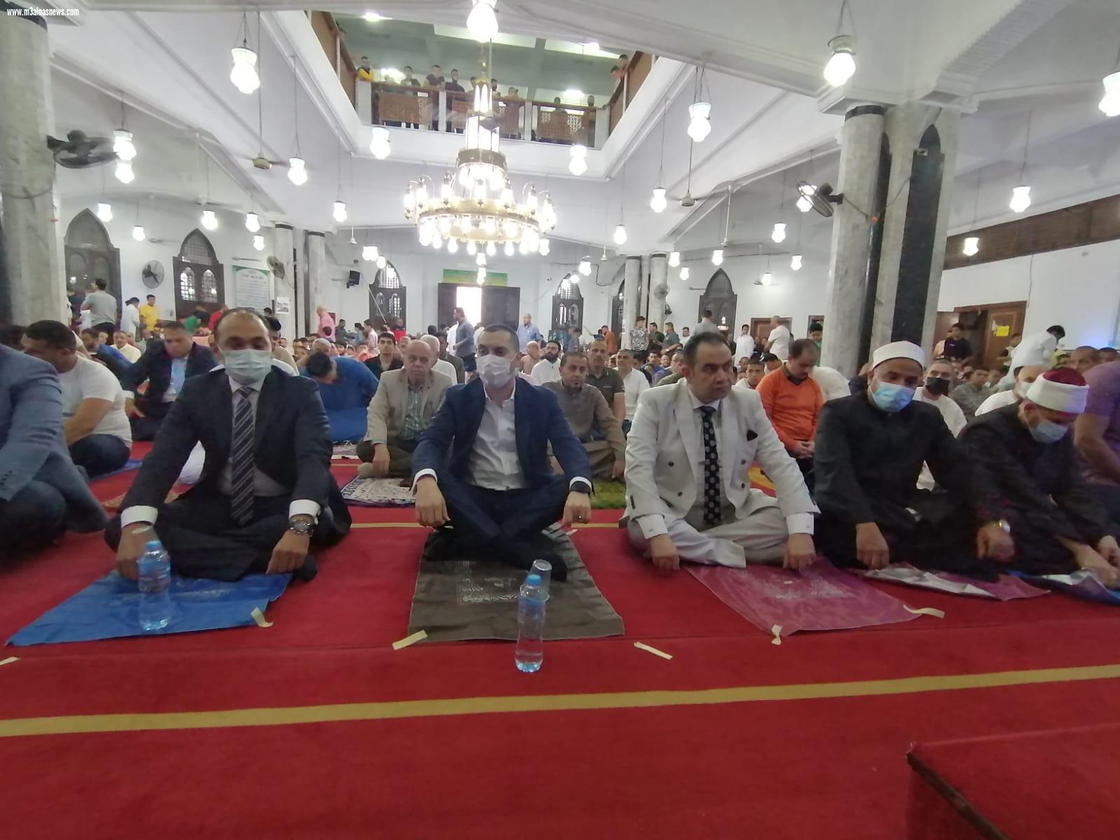 اداء الآلاف صلاة العيد ب 2513 مسجدا بمدن وقرى كفر الشيخ