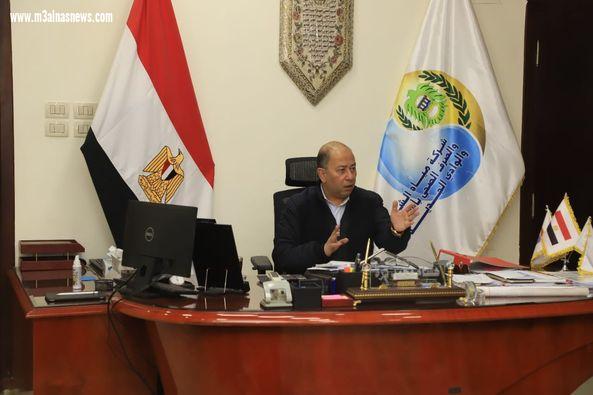 مياه أسيوط تناقش الأعمال الجارية بمرشحة التشيكى ومعملها المرجعى .. 