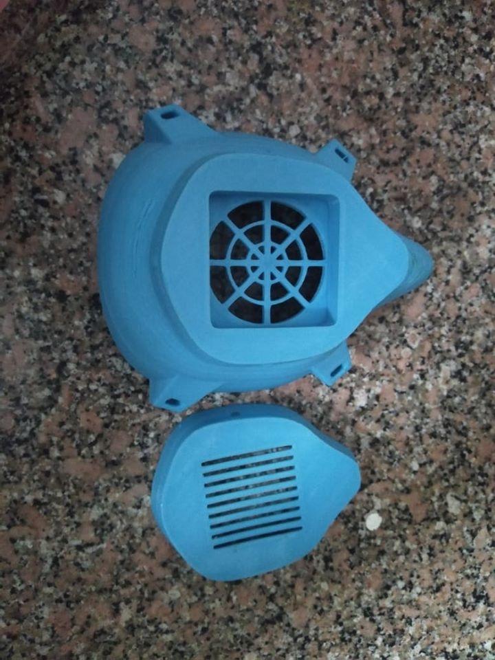 تصنيع كمامه على ماكينة طباعه ثلاثيه الأبعاد كتطبيق جديد لطلاب هندسه حلوان... تصميم شركه Prusa العالميه