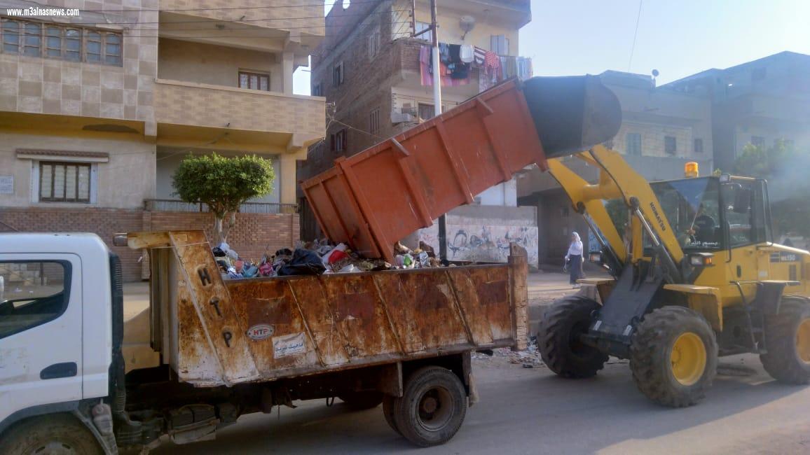 رئيس مدينة بيلا يتابع حملات رفع كفاءة منظومة الإنارة والنظافة