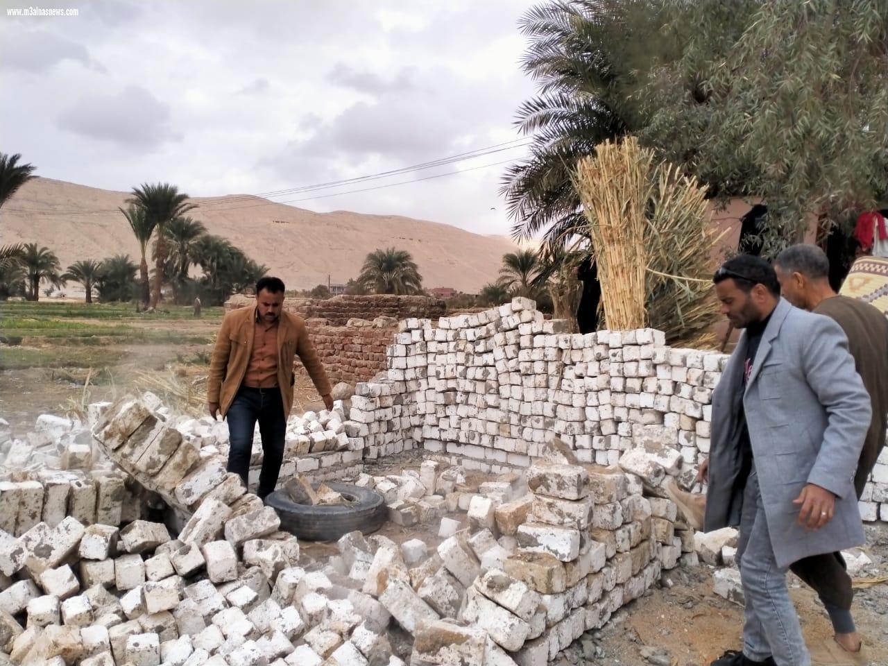 محافظ أسيوط: إزالة مخالفات وتعديات على أراضي زراعية بمراكز أسيوط والبداري والغنايم