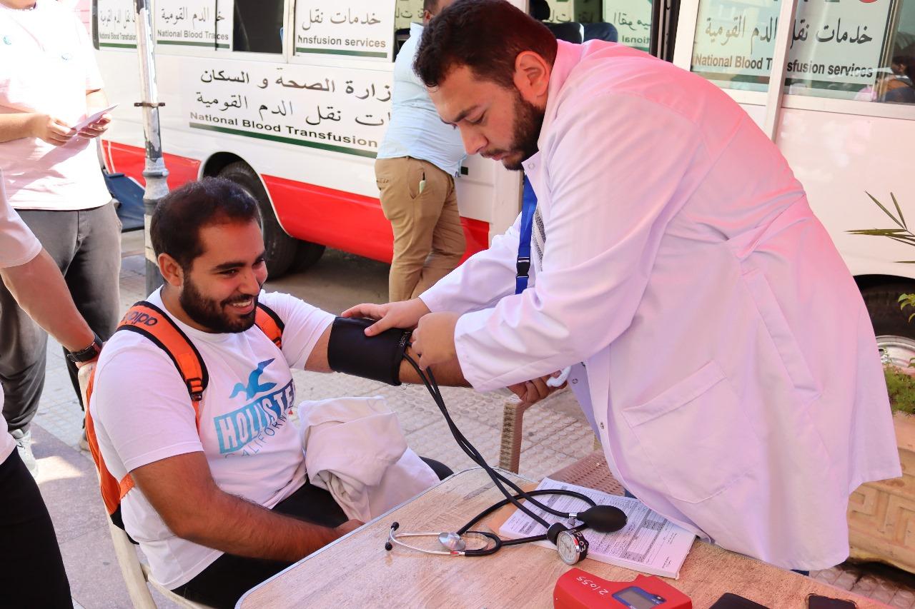 الاتحاد المصري لطلاب صيدلة الإسكندرية يطلق حملة للتبرع بالدم