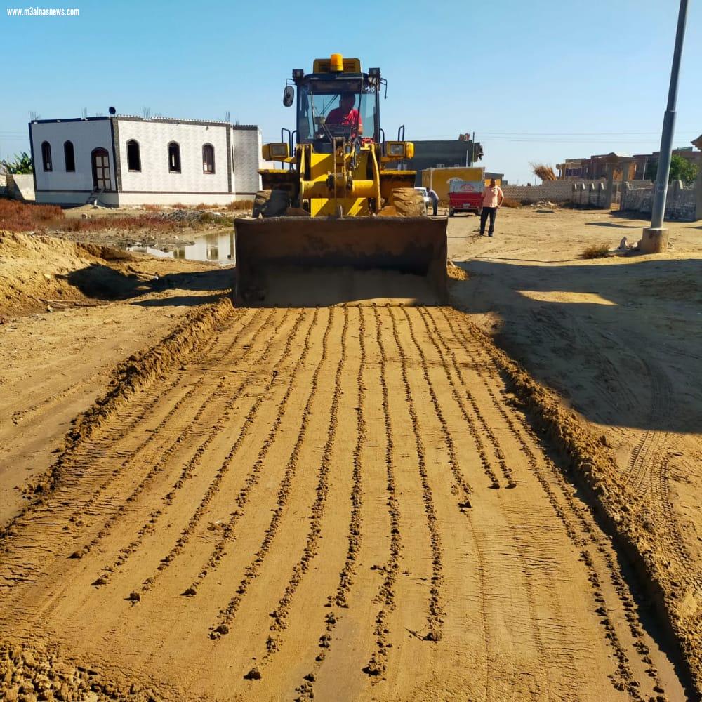 حملات لتسوية ومسح وترميم الطرق .. والانتهاء من 494 طريق بقرى ومدن كفر الشيخ