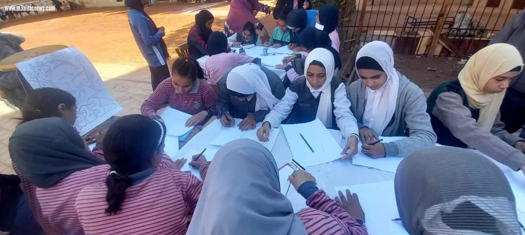 إقبال جماهيري كبير علي قافلة مدارسنا بالألوان لثقافة أحمد بهاء الدين