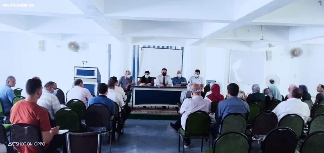 صحة المنوفية تناقش ما تم تنفيذه في برنامج الزمالة المصرية