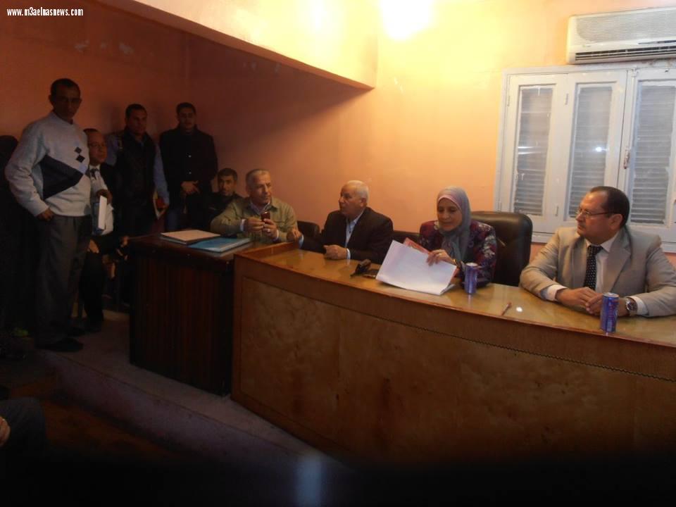 عايدة ماضي تكرّم 5 قيادات بالحامول بينهم نائب رئيس المركز لبلوغهم سن المعاش.. 