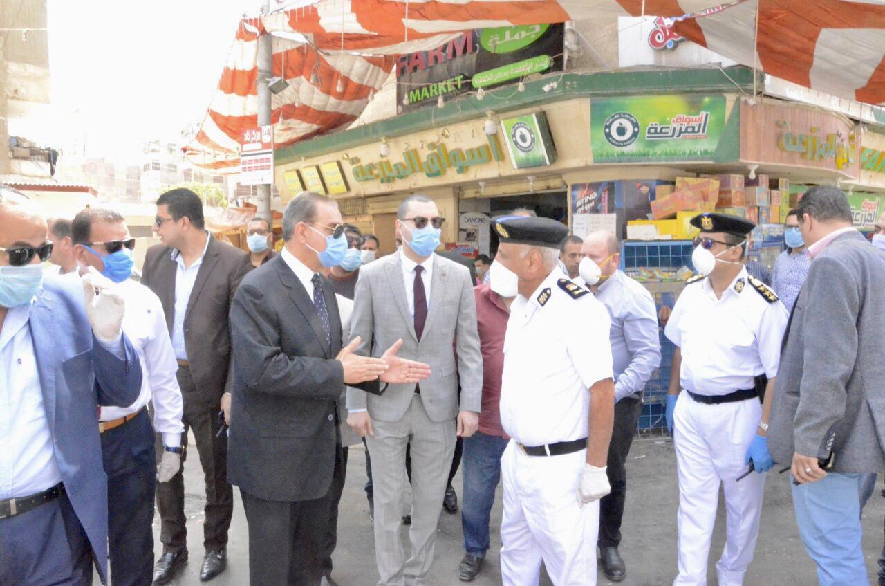 محافظ كفرالشيخ ونائبه يتفقدان منافذ بيع السلع الغذائية بالعاصمة استعداداً لحلول شهر رمضان المبارك