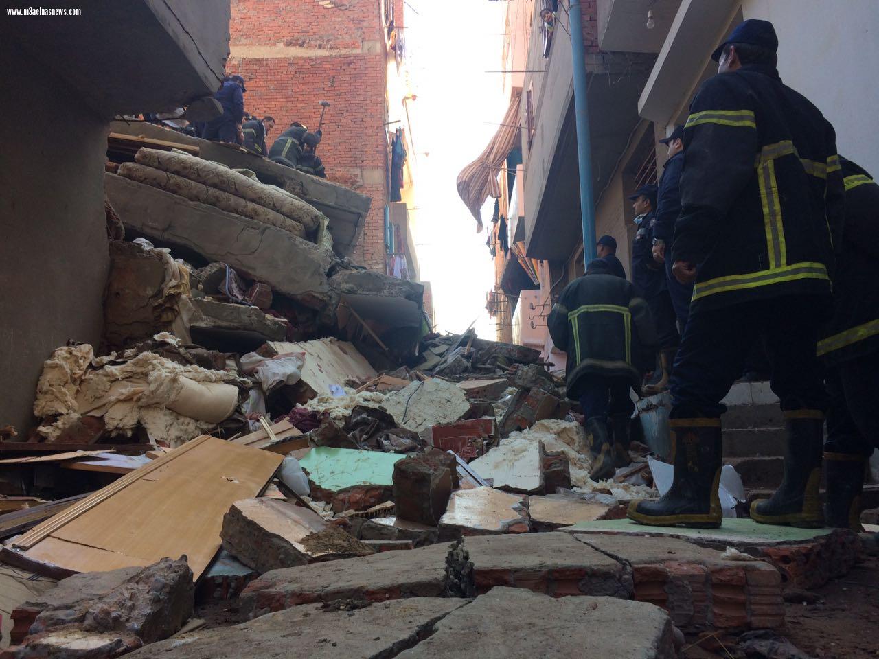 بعد انتشال جثة شاب وشقيقته.. ارتفاع ضحايا عقار عزبة الصفيح بالدقهلية لـ5 .. 