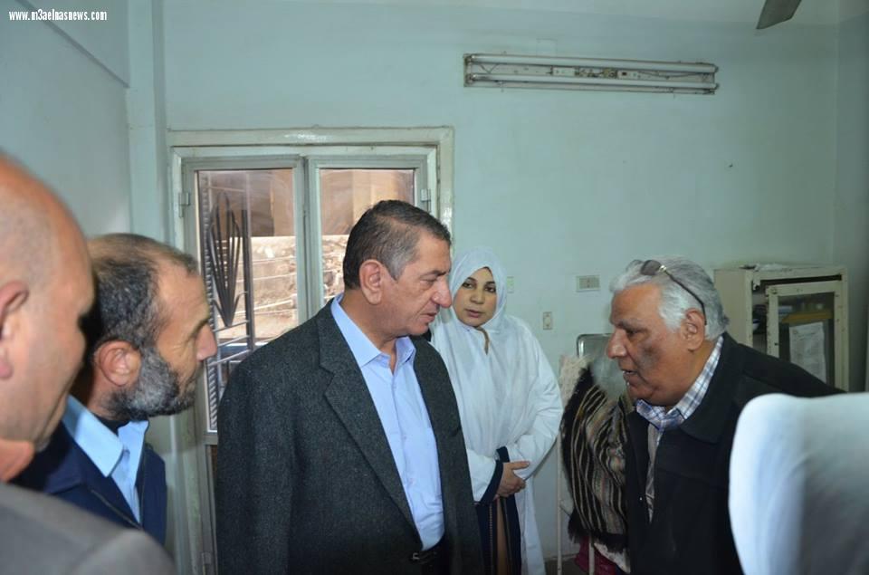محافظ كفر الشيخ يحيل 11 من العاملين بالتأمين الصحى للتحقيق لتغيبهم عن العمل