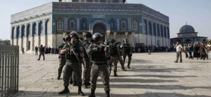 الاحتلال يؤمن اقتحام الأقصى من قبل المستوطنين