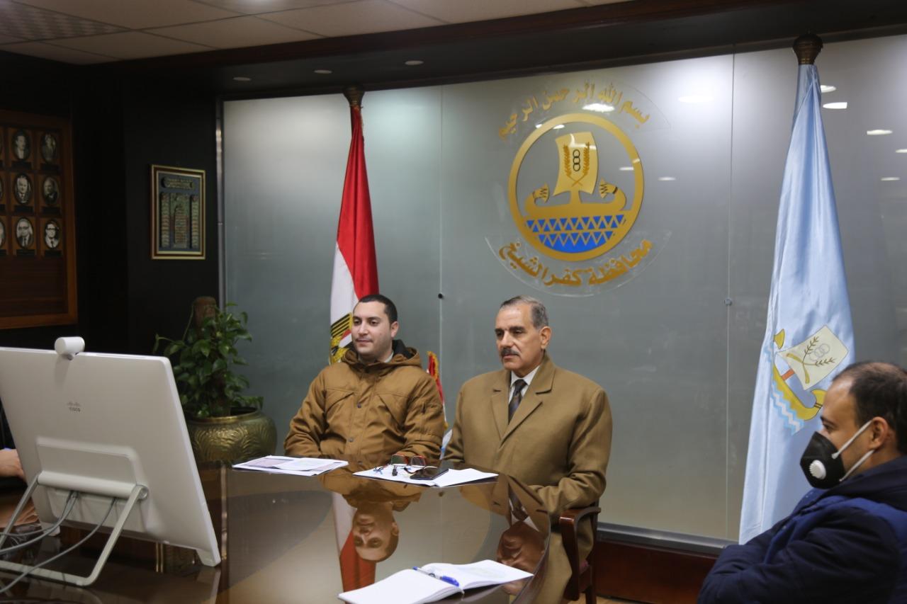 محافظ كفر الشيخ يعرض آخر المستجدات والجهود المبذولة لمواجهة الطقس السيئ ووزير التنمية المحلية يشيد 