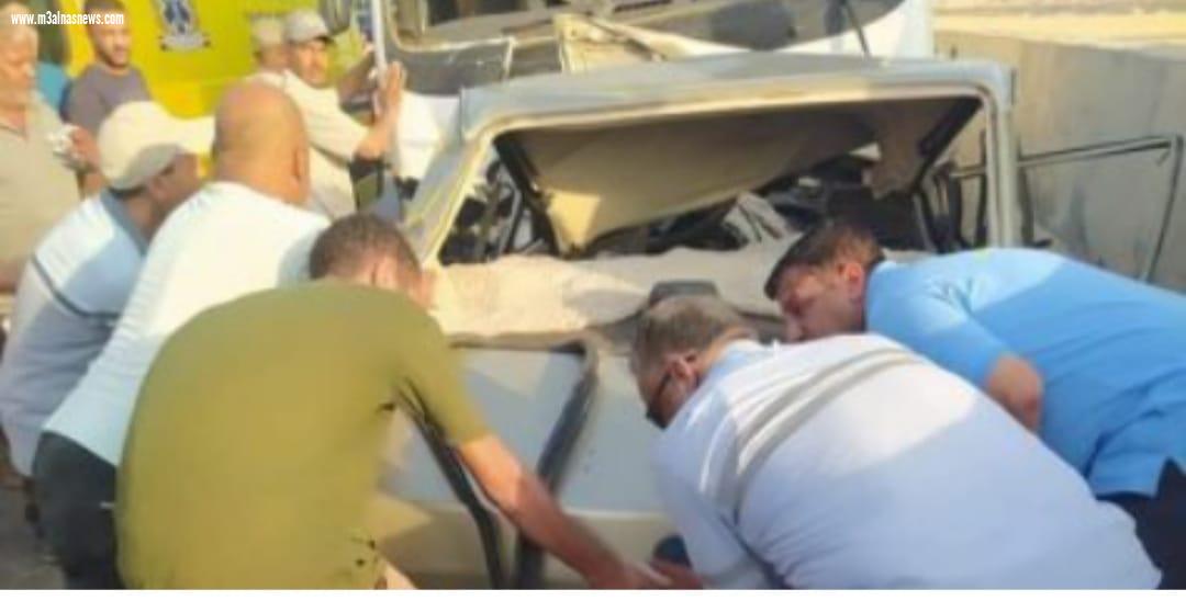 بالأسماء.. مصرع 3 أشخاص وإصابة 13 فى تصادم سيارتين وأتوبيس بالسويس