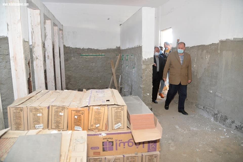 خلال جولة ميدانية .. محافظ أسيوط يتفقد أعمال إنشاء مدرسة 30 يونيو الرسمية بحي غرب