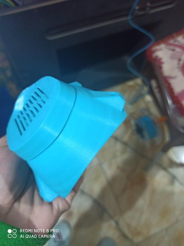 تصنيع كمامه على ماكينة طباعه ثلاثيه الأبعاد كتطبيق جديد لطلاب هندسه حلوان... تصميم شركه Prusa العالميه