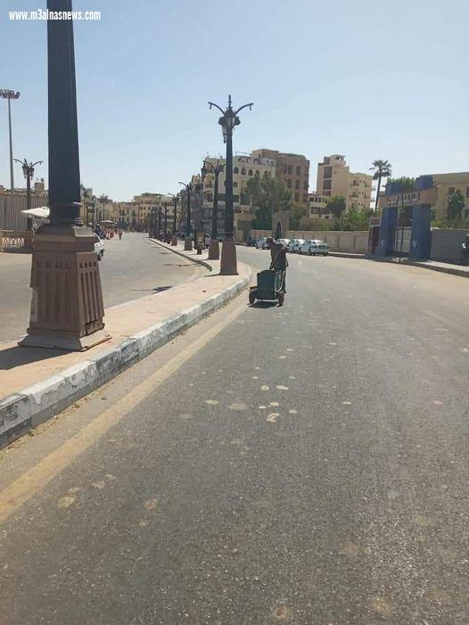 مواصلة حملات النظافة اليومية المكثفة بمدينة الأقصر