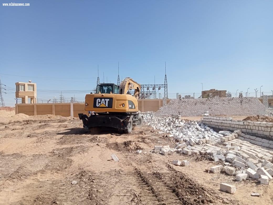 محافظ أسيوط: حصيلة المرحلة الثانية من الموجة الـ 18 لإزالة التعديات 344 إزالة بمساحة 38411 متر مباني و628 فدان زراعة