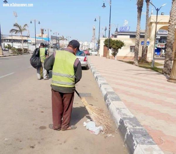 بورسعيد :أعمال نظافة وكنس ورفع قمامة ومخلفات بنطاق حى المناخ