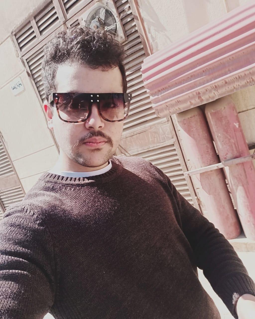 مصطفى عصام يكتب.. همسة حب