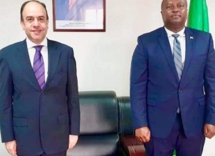 وزير الخارجية البوروندي يستقبل السفير المصري.