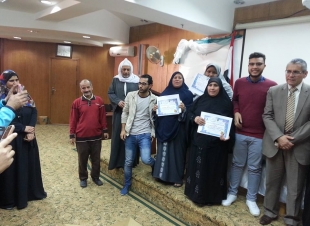 كلية الهندسة بجامعة كفر الشيخ تكرم 6 من العاملات احتفالا بعيد الأم
