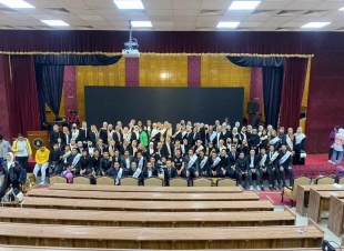 تم تشييد الحفل والاستضافة تحت تنظيم أسرة طلاب من اجل مصر وأسرة ستار تيم واتحاد طلاب كلية تجارة .