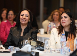 مايا مرسي تشارك مؤتمر  ... الأعراف الاجتماعية ومشاركة المرأة في قوة العمل